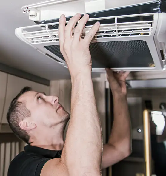  Professional Licensed And Insured Cleaners in Levittown, PA